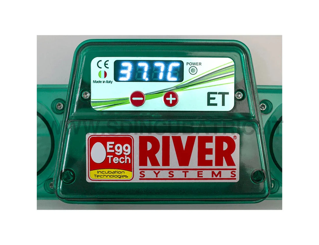 Incubatrice River Systems ET 24 con girauova automatico